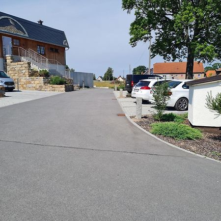 Familien- Und Apartmenthotel Lerchenberghof Walddorf  Exteriér fotografie
