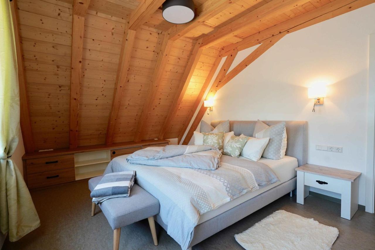 Familien- Und Apartmenthotel Lerchenberghof Walddorf  Exteriér fotografie