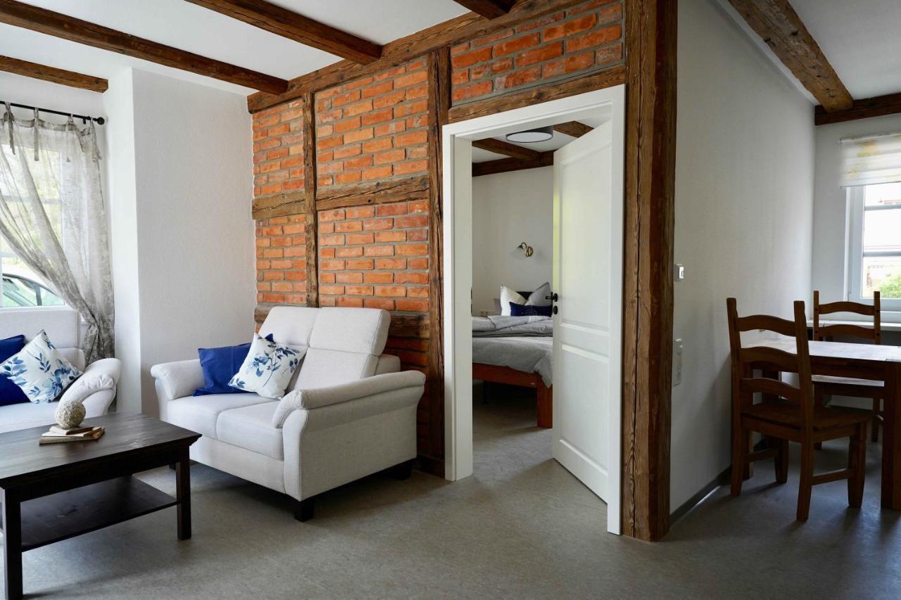 Familien- Und Apartmenthotel Lerchenberghof Walddorf  Exteriér fotografie