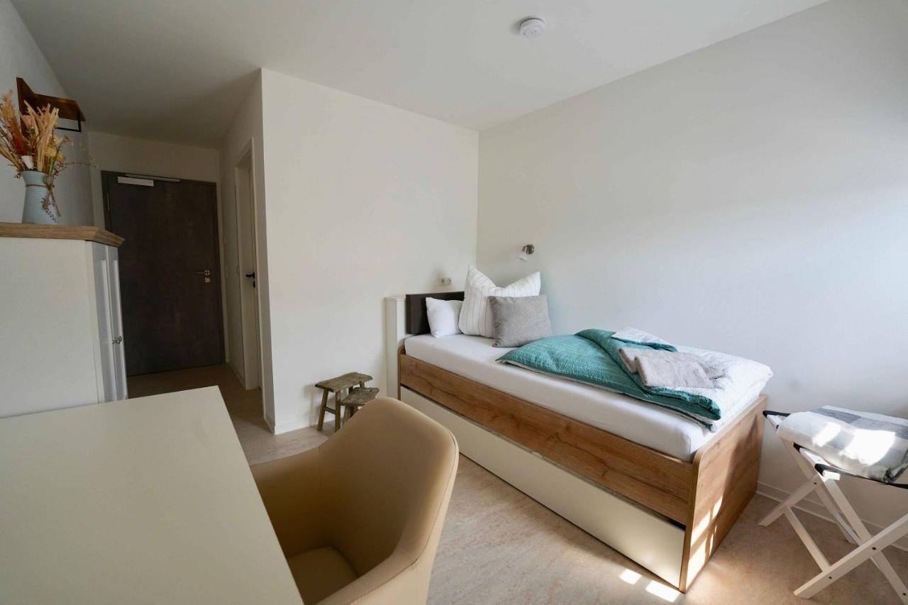 Familien- Und Apartmenthotel Lerchenberghof Walddorf  Exteriér fotografie