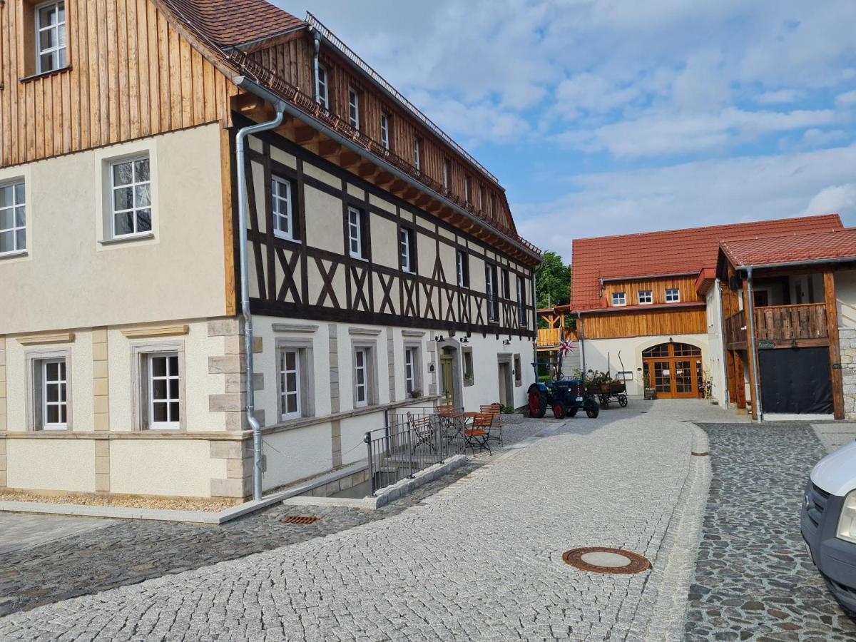 Familien- Und Apartmenthotel Lerchenberghof Walddorf  Exteriér fotografie