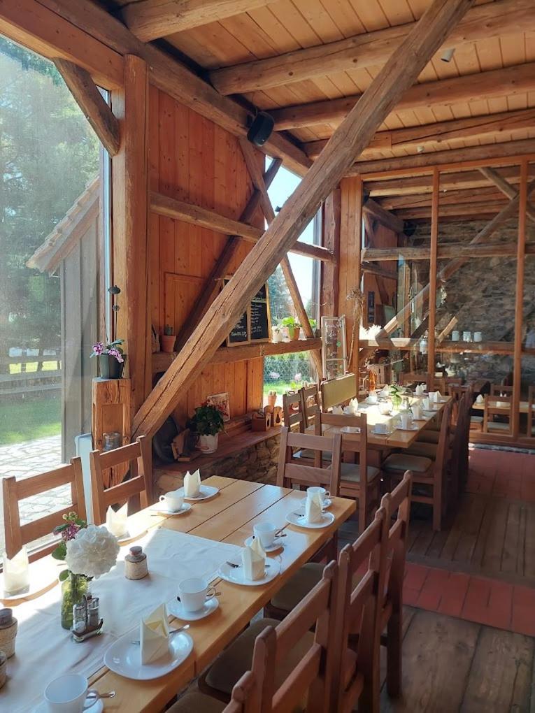 Familien- Und Apartmenthotel Lerchenberghof Walddorf  Exteriér fotografie