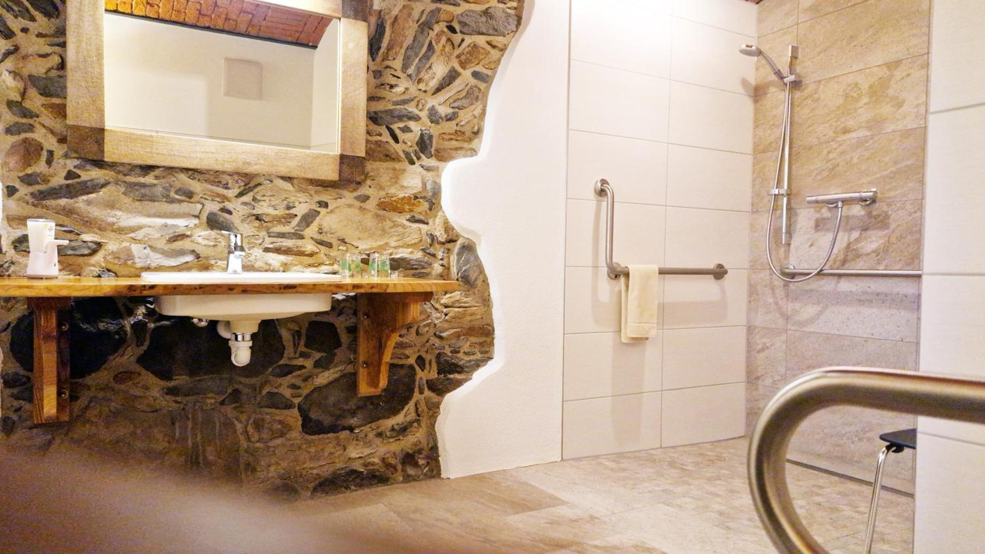Familien- Und Apartmenthotel Lerchenberghof Walddorf  Exteriér fotografie